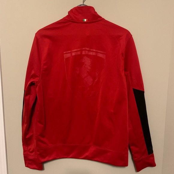 NWT Ferrari x Puma Men’s Zip Up Sweater. - Picture 3 of 7